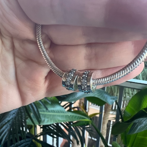 PAIR • Sparkling Spacer Clip Charms - Picture 10 of 13